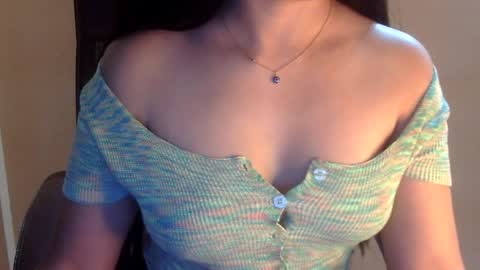 Snapshot of sweet_kanchi chatting on 05.28.26 sweet_kanchi online show from 05.28.26