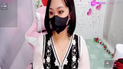 Lily online show from 11.22.25