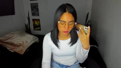 Lina online show from 03.13.26