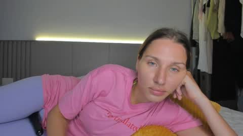 Sofi online show from 04.11.26