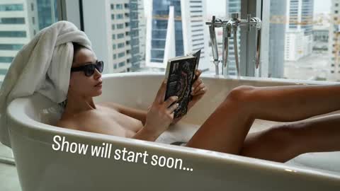 Snapshot of sweet_moan chatting on 02.16.25 Dana online show from 02.16.25