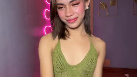 Snapshot of sweet_nikki03 chatting on 04.08.26 sweet_nikki03 online show from 04.08.26