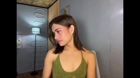 Snapshot of sweet_nikki03 chatting on 05.22.26 sweet_nikki03 online show from 05.22.26