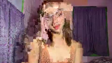 sweet_nikki03 online show from 06.10.26