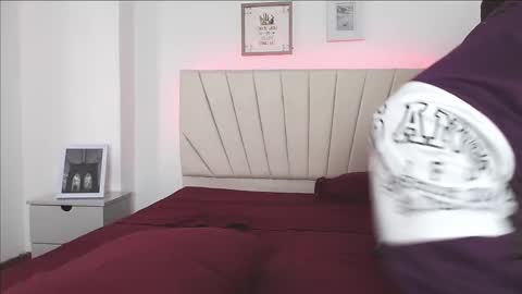 sweet_paradisex5 online show from 11.18.25