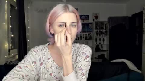 kira online show from 11.03.25