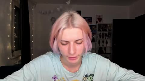 kira online show from 11.05.25