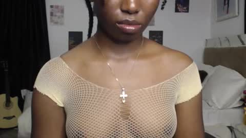 Nancy online show from 11.11.25