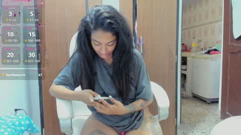 Snapshot of sweet_robyn chatting on 12.30.24 sweet_robyn online show from 12.30.24