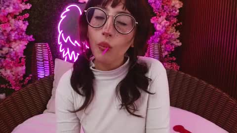 Roxanee online show from 01.10.26