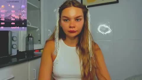 Snapshot of sweet_sabriina chatting on 06.21.26 Sabina online show from 06.21.26