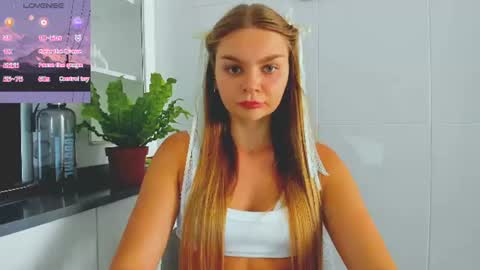 Snapshot of sweet_sabriina chatting on 07.03.26 Sabina online show from 07.03.26