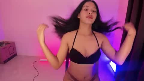 Snapshot of sweet_sakuraxx chatting on 03.19.26 jane online show from 03.19.26