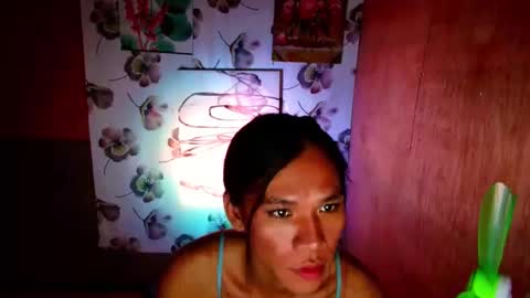 Zhienne online show from 11.18.25