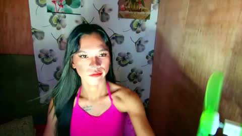 Zhienne online show from 11.20.25