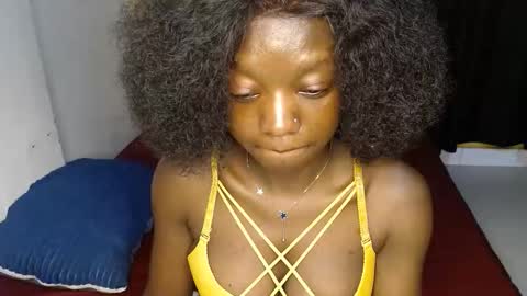 ellanah Tracie online show from 10.31.25