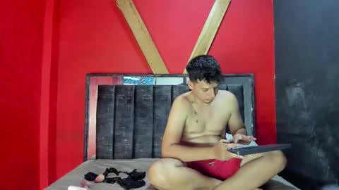 sweet_sofi20 online show from 11.10.25