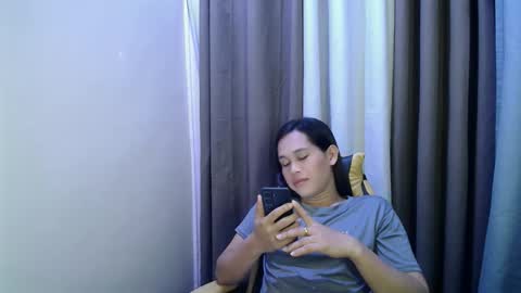 Snapshot of sweet_squirtxxxx chatting on 04.28.26 HI IM MONA AND IM YOUR NEXT WIFE online show from 04.28.26