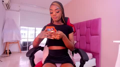 sweet_stacie online show from 02.18.25