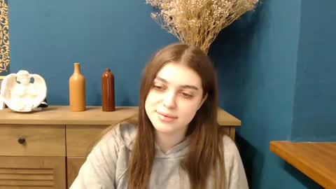 Rebecca online show from 03.03.25
