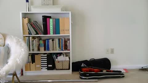 Heidi Brenner - Please check bio for schedule  FAQ online show from 01.21.25