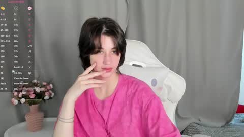 Snapshot of sweet_vanillopa chatting on 06.14.26 Carolina Lu online show from 06.14.26