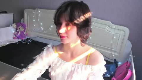 Snapshot of sweet_vanillopa chatting on 06.26.26 Carolina Lu online show from 06.26.26