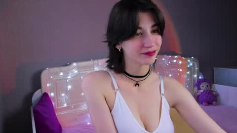 Snapshot of sweet_vanillopa chatting on 07.18.26 Carolina Lu online show from 07.18.26