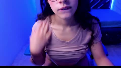 Snapshot of sweet_venus4 chatting on 01.16.25 sweet_venus4 online show from 01.16.25