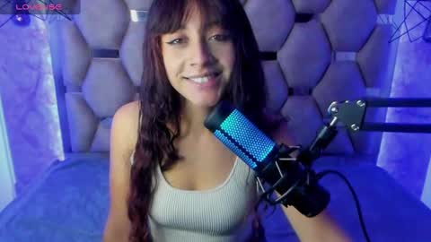 Snapshot of sweet_venus4 chatting on 02.28.25 sweet_venus4 online show from 02.28.25