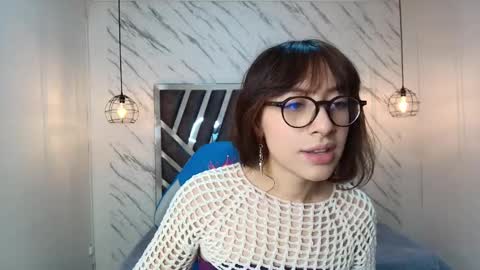 Snapshot of sweet_venus4 chatting on 03.08.25 sweet_venus4 online show from 03.08.25