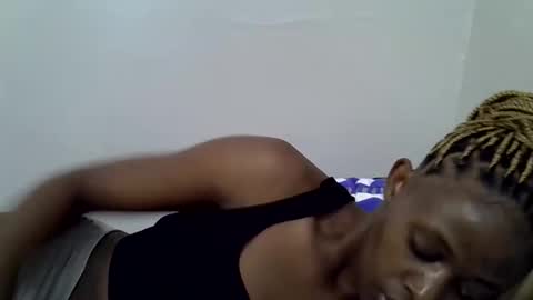 Snapshot of sweet_zarah chatting on 01.14.26 sweet_zarah online show from 01.14.26