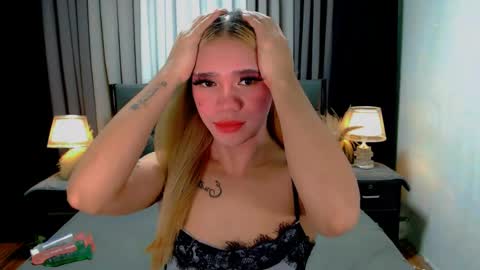 bea takashi  online show from 05.11.26