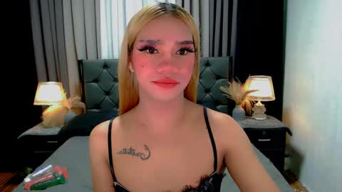 bea takashi  online show from 05.11.26
