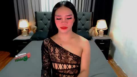 bea takashi  online show from 06.02.26