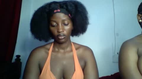 Snapshot of sweet_zuri3 chatting on 11.07.25 zuri online show from 11.07.25