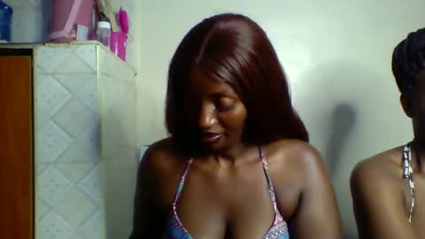 Snapshot of sweet_zuri3 chatting on 02.12.26 zuri online show from 02.12.26