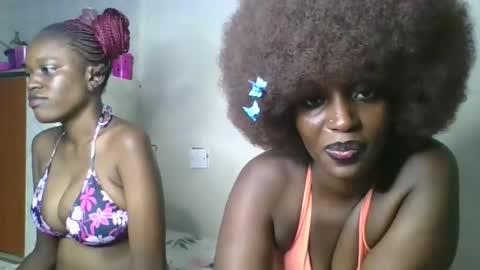 Snapshot of sweet_zuri3 chatting on 03.25.26 zuri online show from 03.25.26