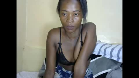 Snapshot of sweetalianah chatting on 01.17.25 LIANAH online show from 01.17.25