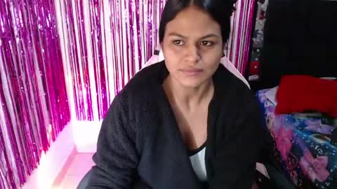 Snapshot of sweetalmaa chatting on 06.02.26 Alma online show from 06.02.26