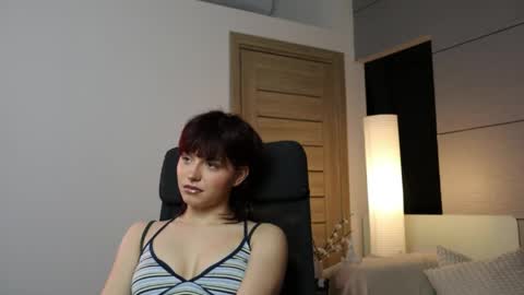 Snapshot of sweetamelia25 chatting on 04.11.26 Sweet Amelia online show from 04.11.26