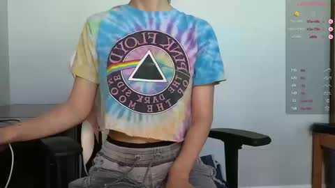 Snapshot of sweetandsassydee chatting on 10.14.25 Sweet Dee online show from 10.14.25