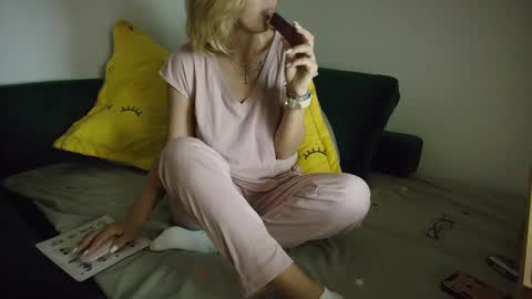 Ania online show from 03.11.25