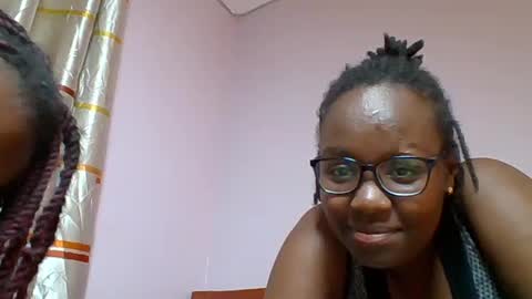 Snapshot of sweetariah1 chatting on 07.18.26 Ariah online show from 07.18.26