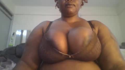 Snapshot of sweetbaby46 chatting on 03.01.26 sweetbaby46 online show from 03.01.26