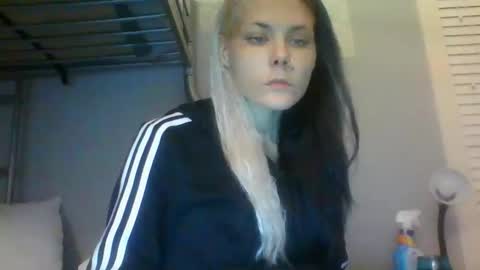 sweetbaby7911 online show from 02.23.26