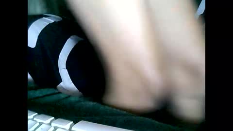 Snapshot of sweetbella24 chatting on 02.24.25 im anne online show from 02.24.25