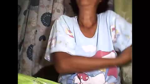 Snapshot of sweetbella24 chatting on 09.12.25 im anne online show from 09.12.25