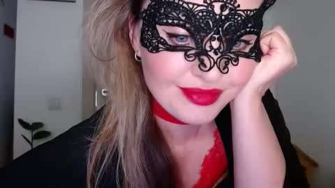 Diana online show from 12.28.24