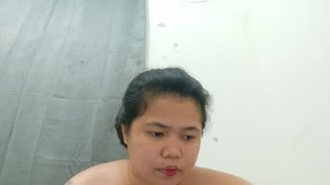 Snapshot of sweetbigtits_maria chatting on 04.18.26 sweetbigtits_maria online show from 04.18.26